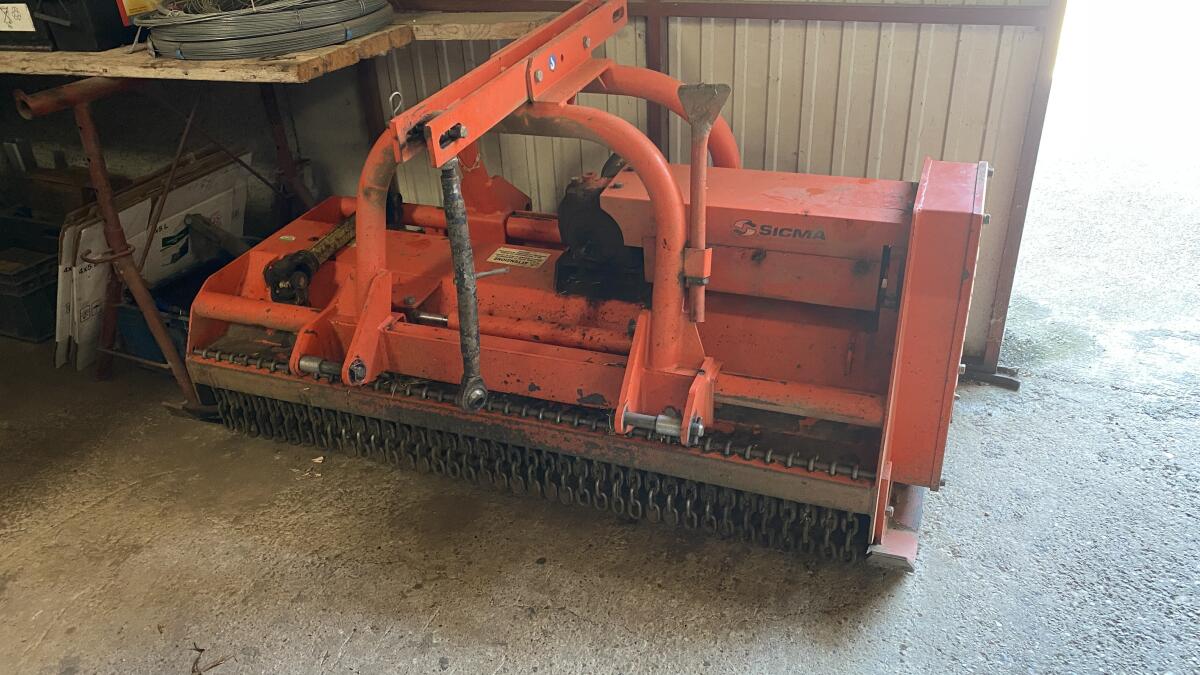 Sicma Mulcher mit Hammerschlegel, Front- und Heckanbau 1