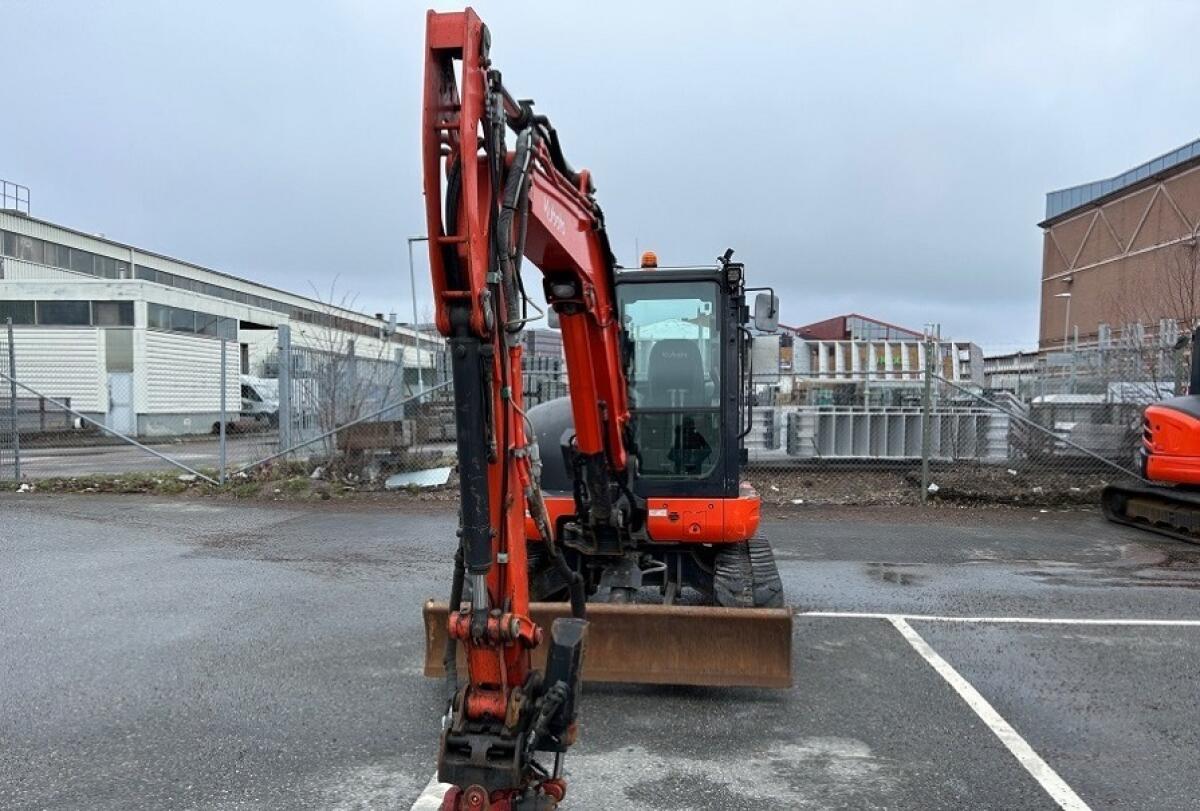 Kubota KX057-4 3