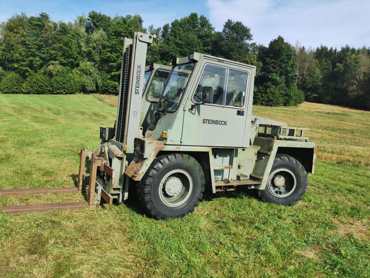 Geländestapler Allrad 1