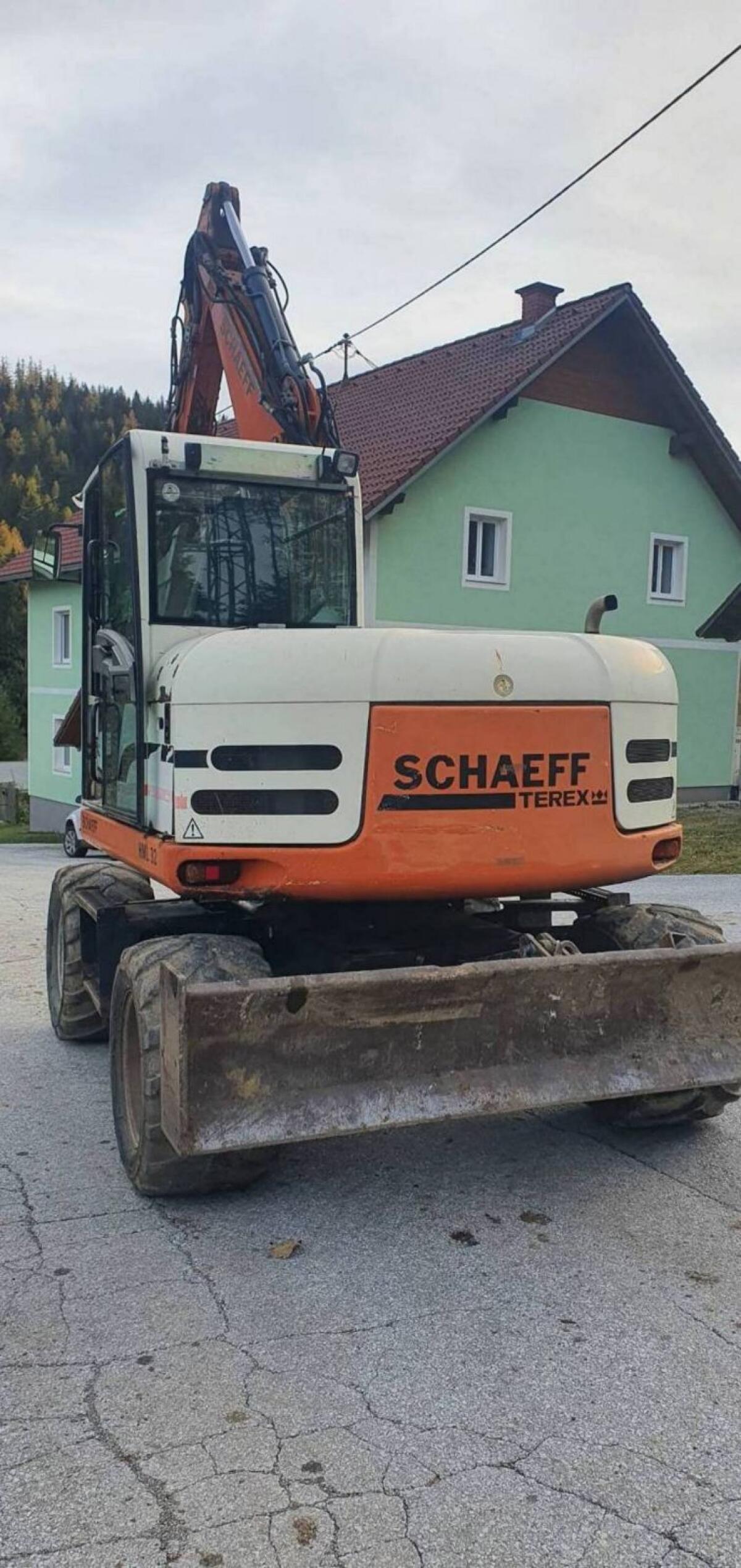 Mobilbagger Schaeff-Terex HLM 32 3