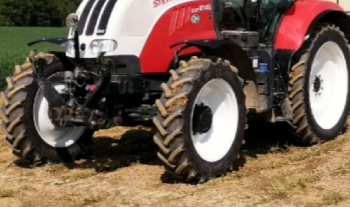 Pflegeräder, Pflegereifen, Kulturräder Steyr Case New Holland 1