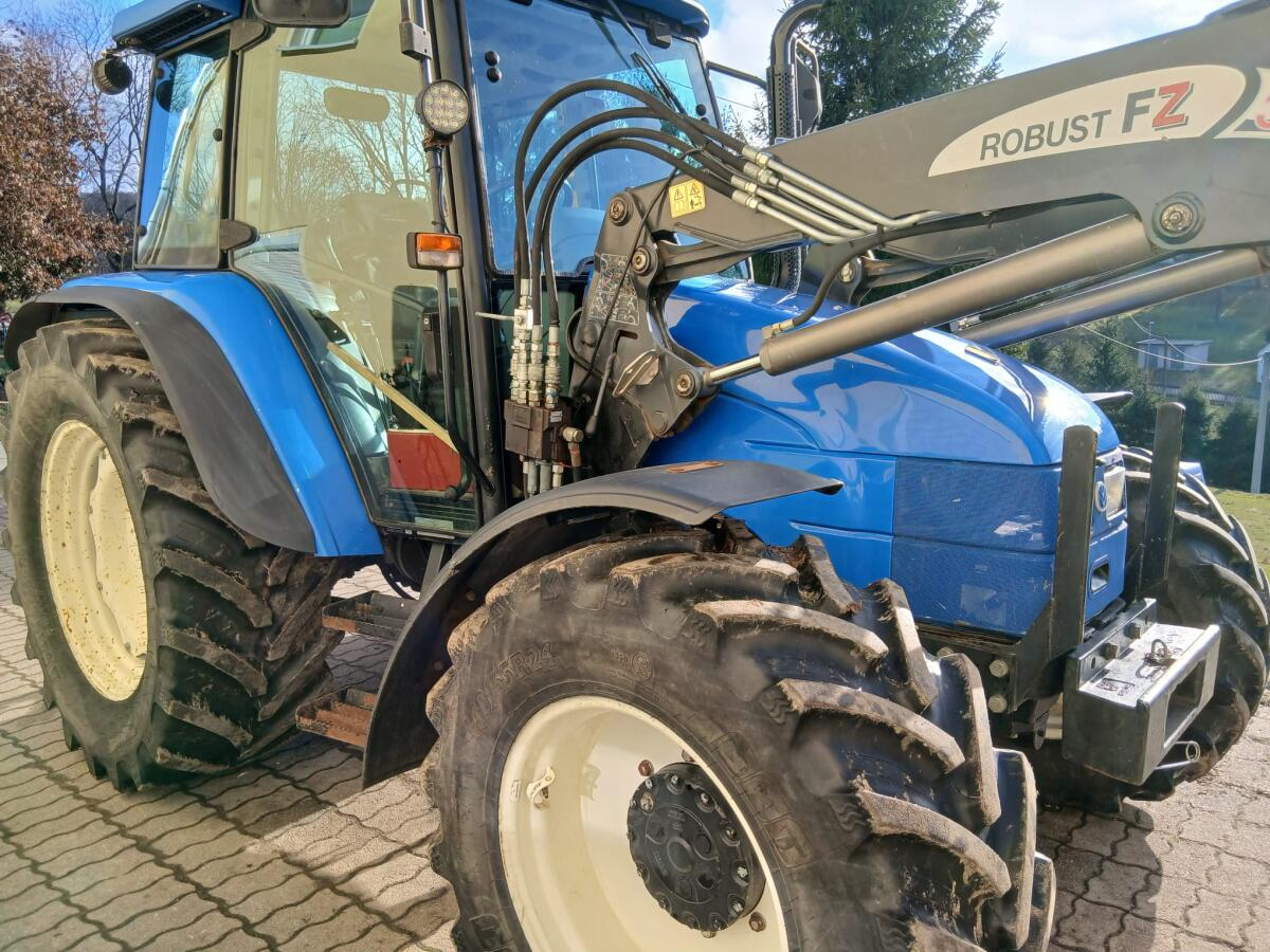 New Holland TL 100 1
