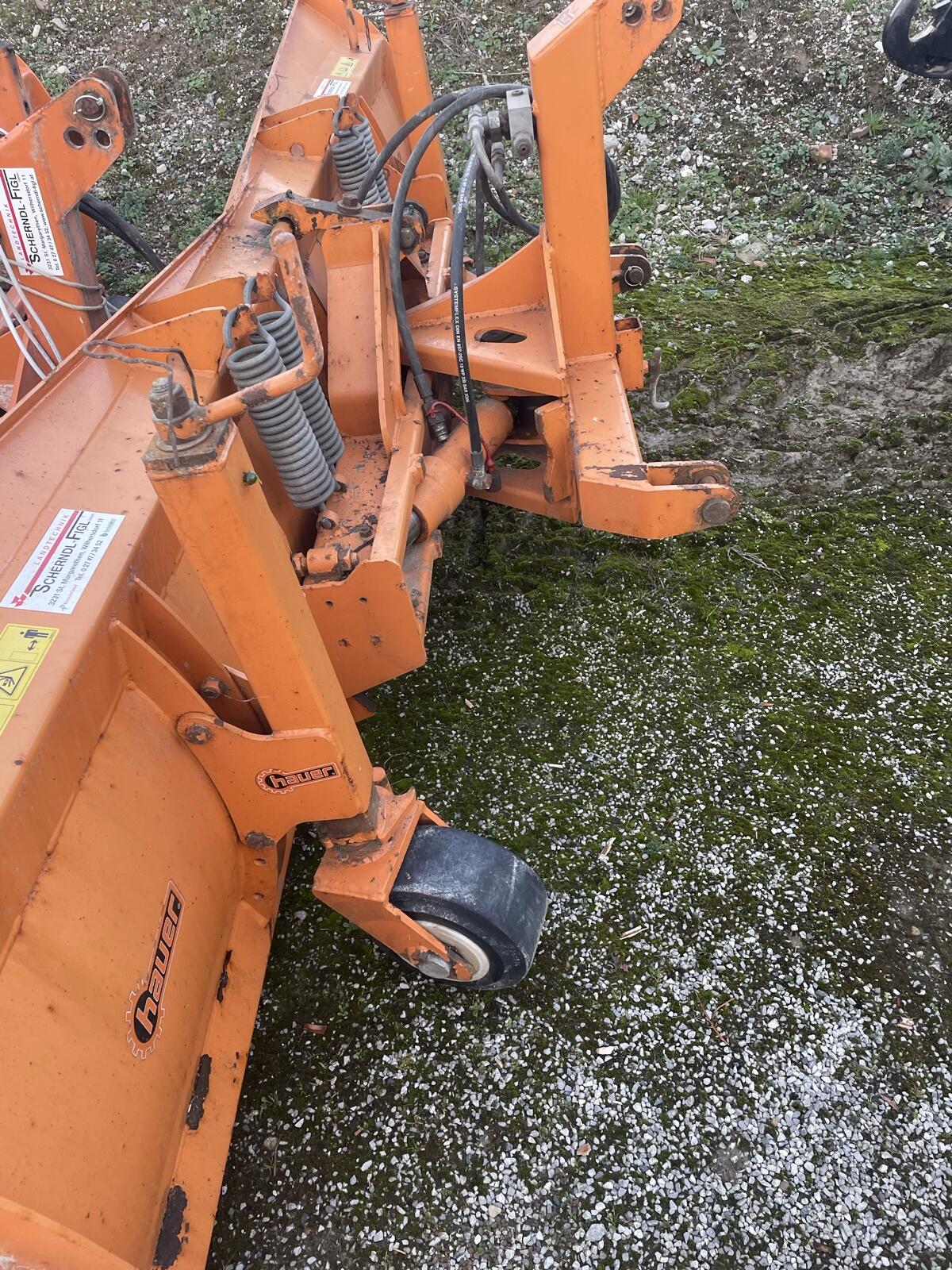 Hauer Schneepflüge 3 stk 1