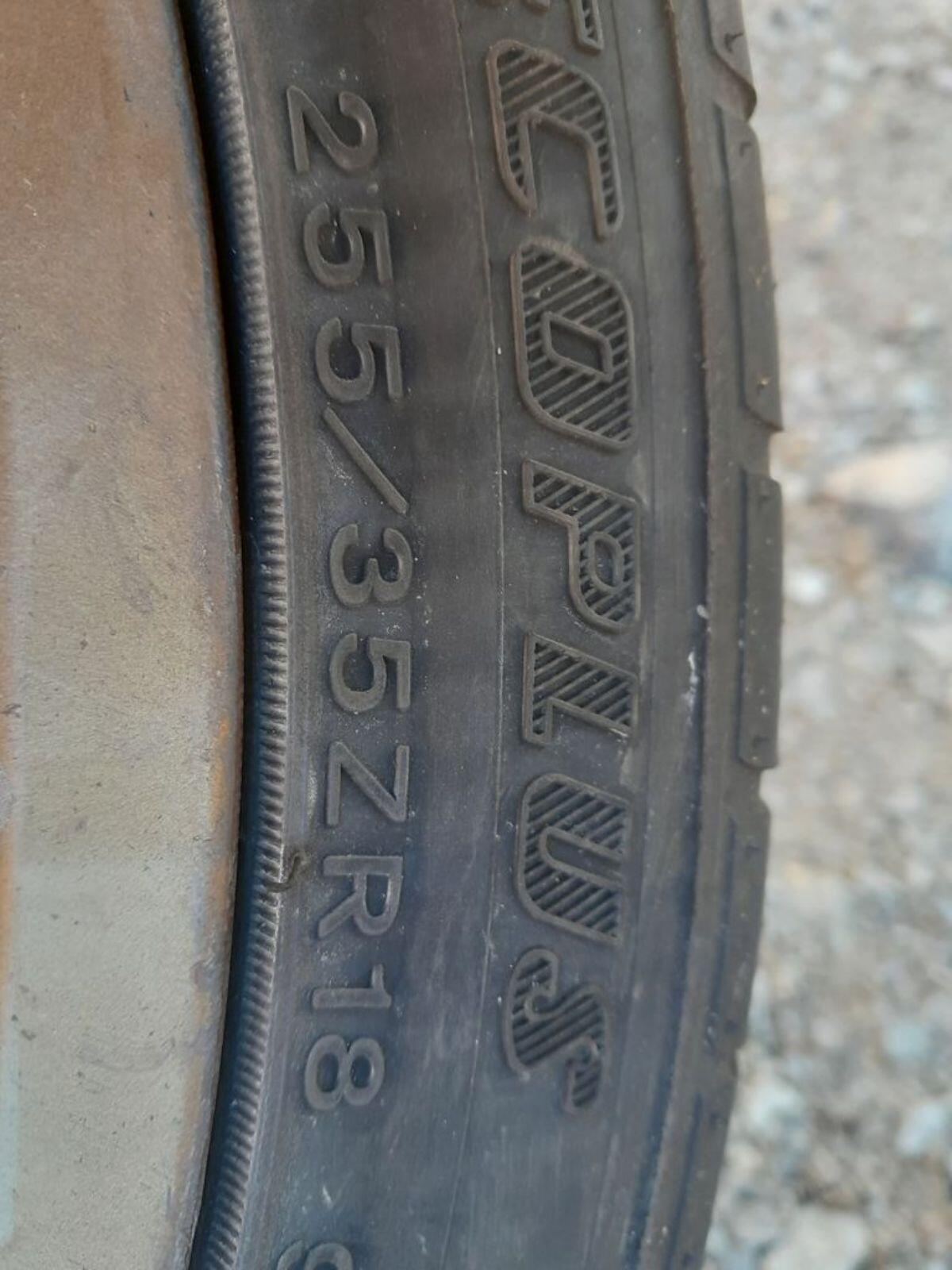 BMW 18 Zoll Radsatz Sommerreifen 2