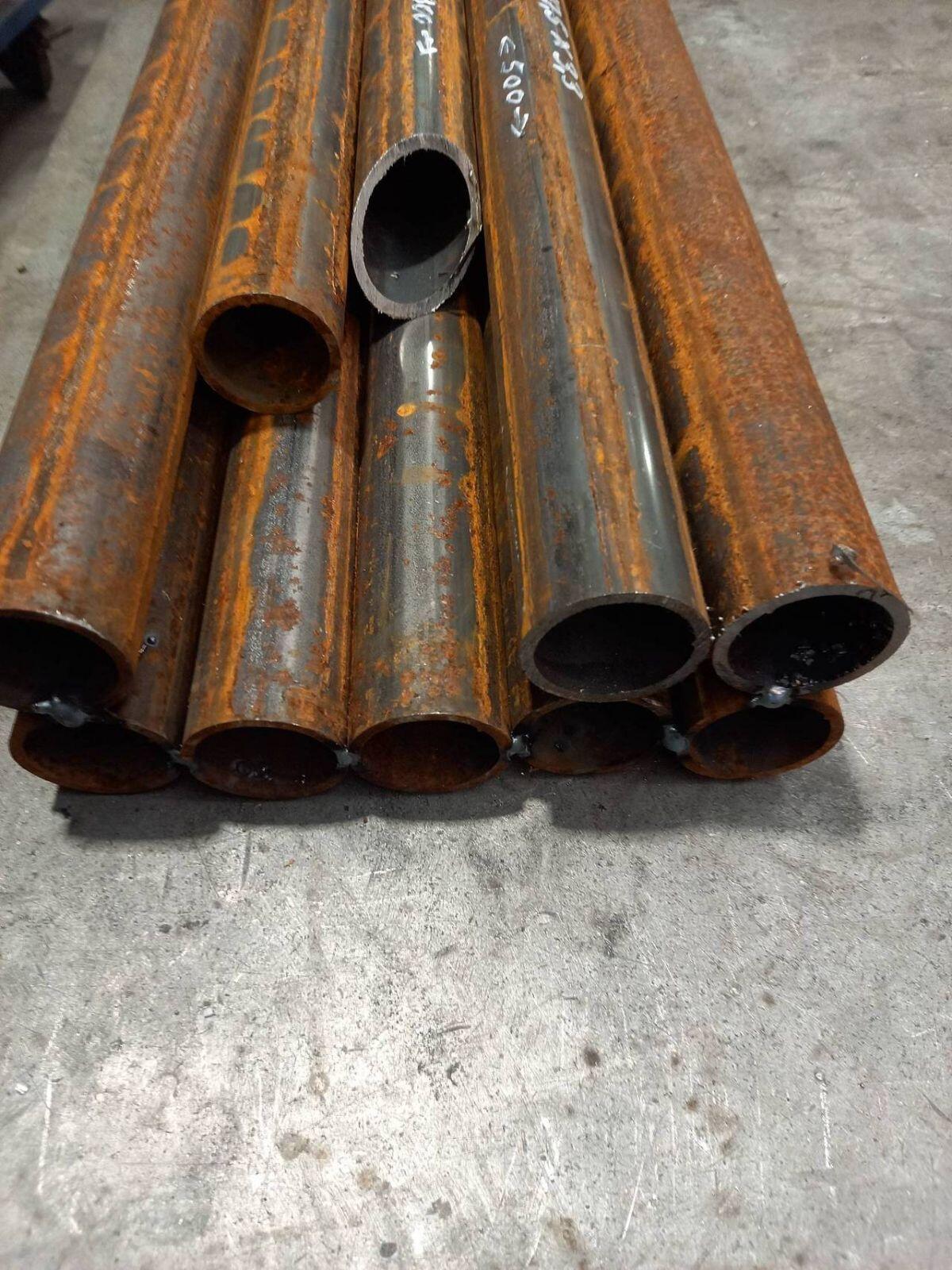 Starkwandige Rundrohr Reste Dm. 42,5 mm 3