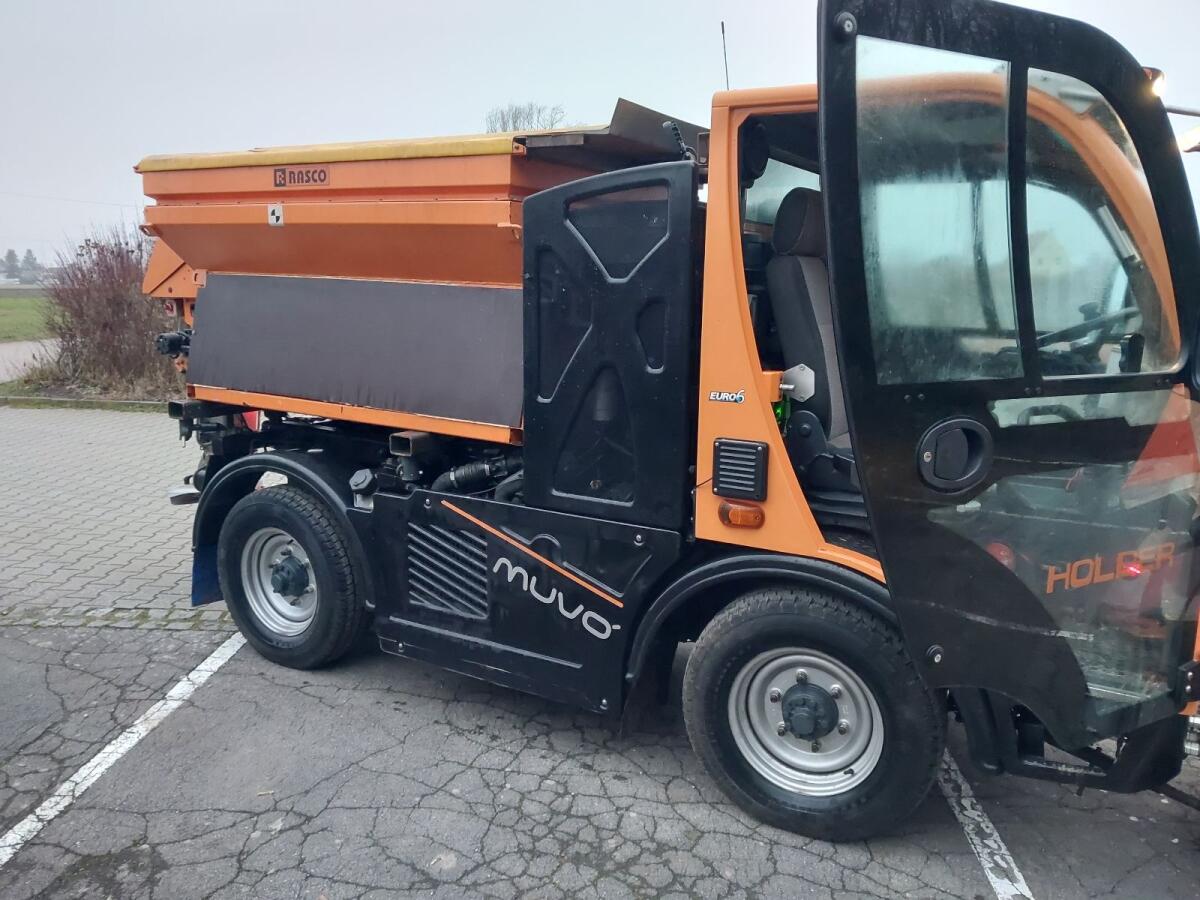 Kommunalfahrzeug Holder Muvo 2