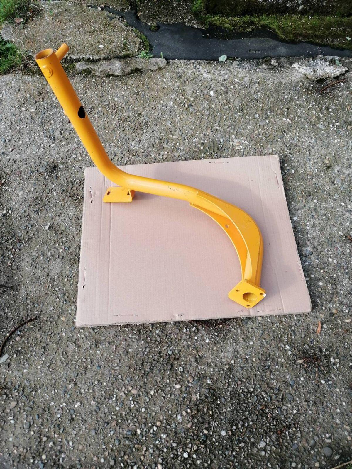 Kotflügelhalter JCB 525-50 Loadall 1