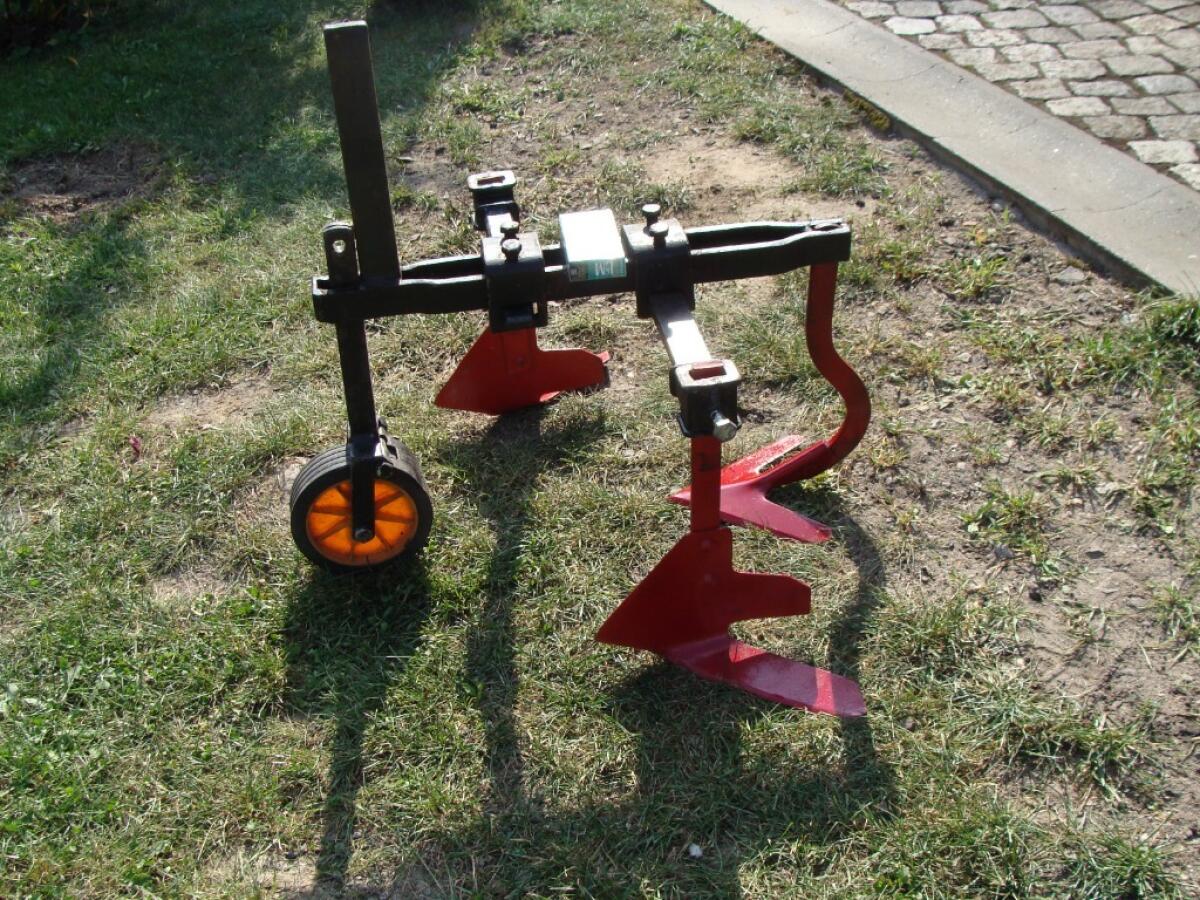 Grubber für zweiachsigen Traktor 2