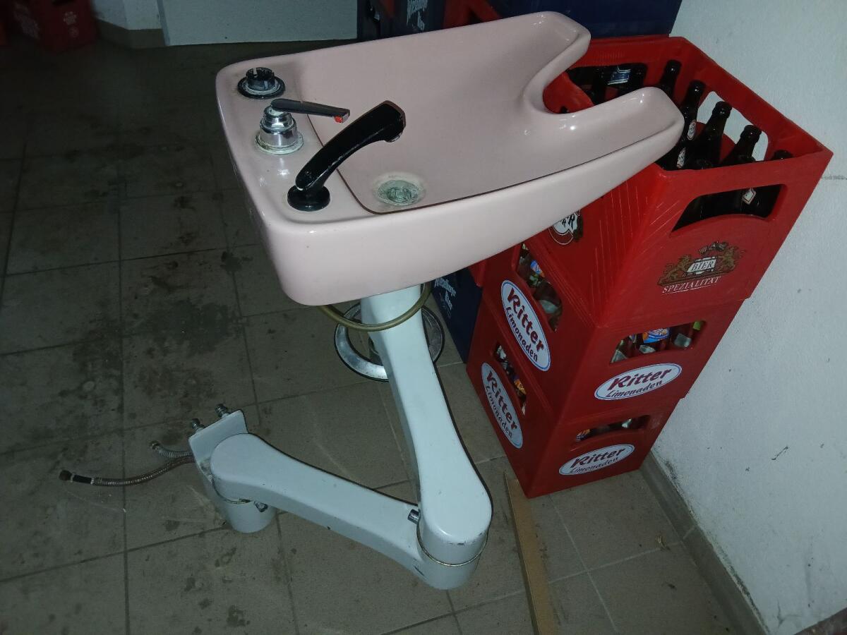 Friseur-Waschbecken 1