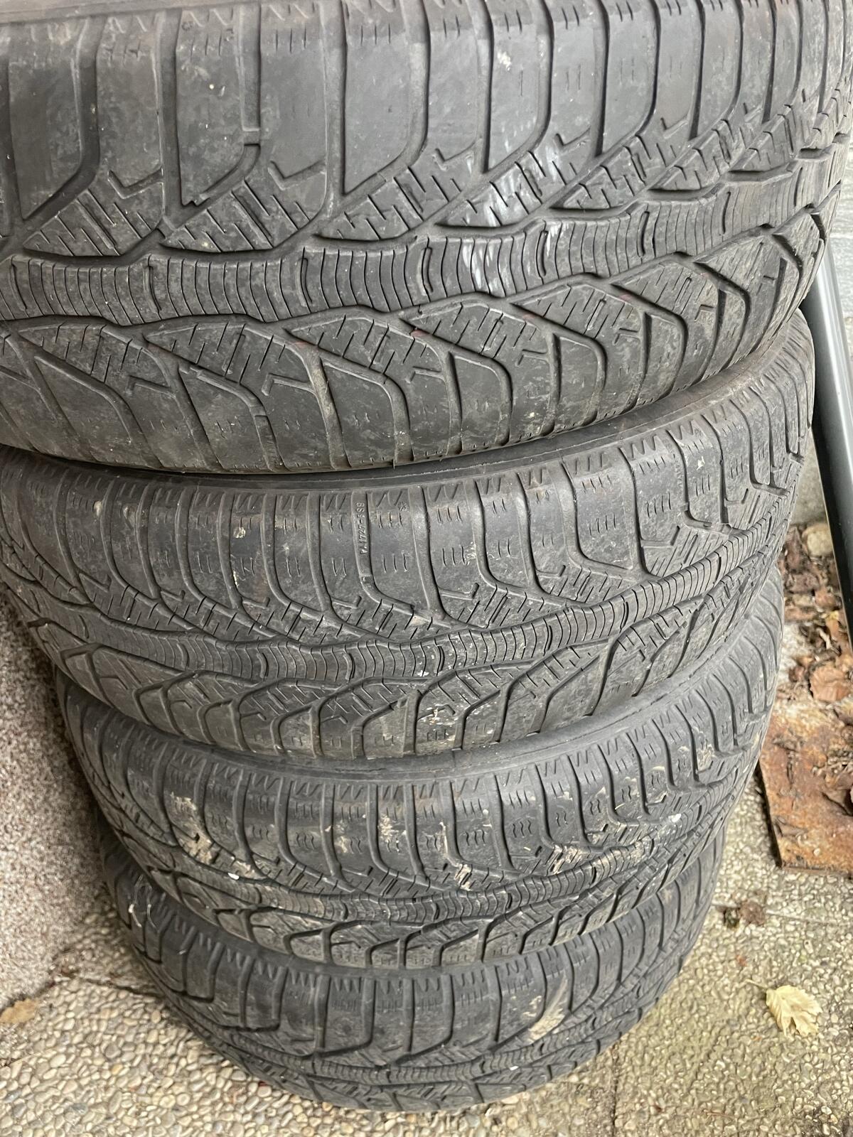 Winterreifen Kleber 175/65R14 2