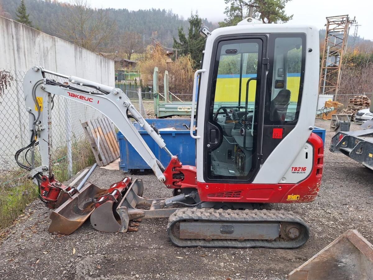 Takeuchi TB216 3