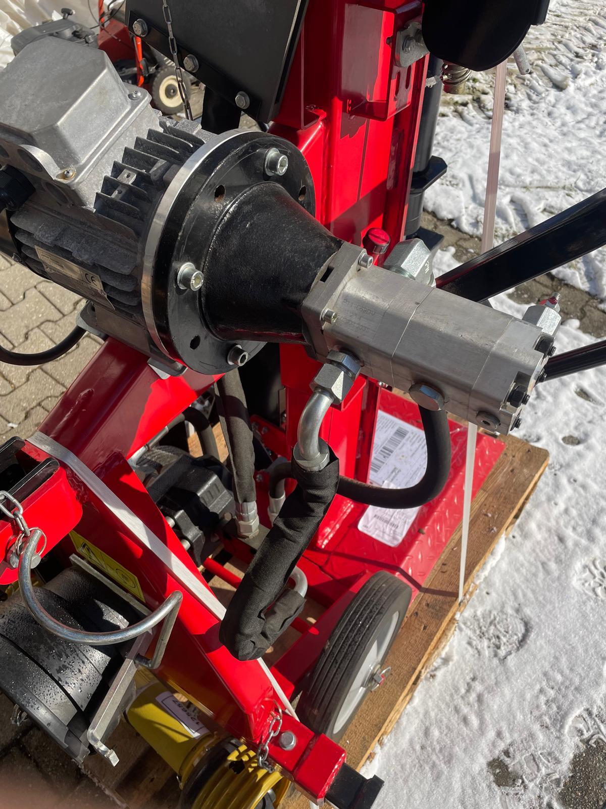 Holzspalter Oehler OL 1115 Antrieb kombiniert Strom 2