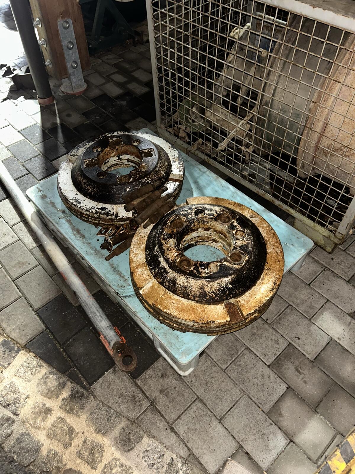 Radgewichte für Steyr Plus Serie inkl. Befestigungsmaterial 1