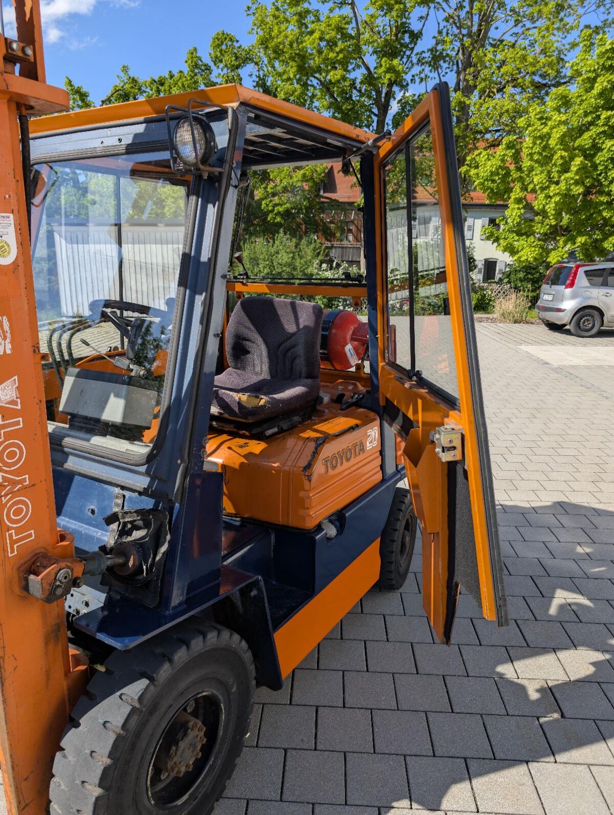 Stapler Toyota 5FGF25 2 t 3