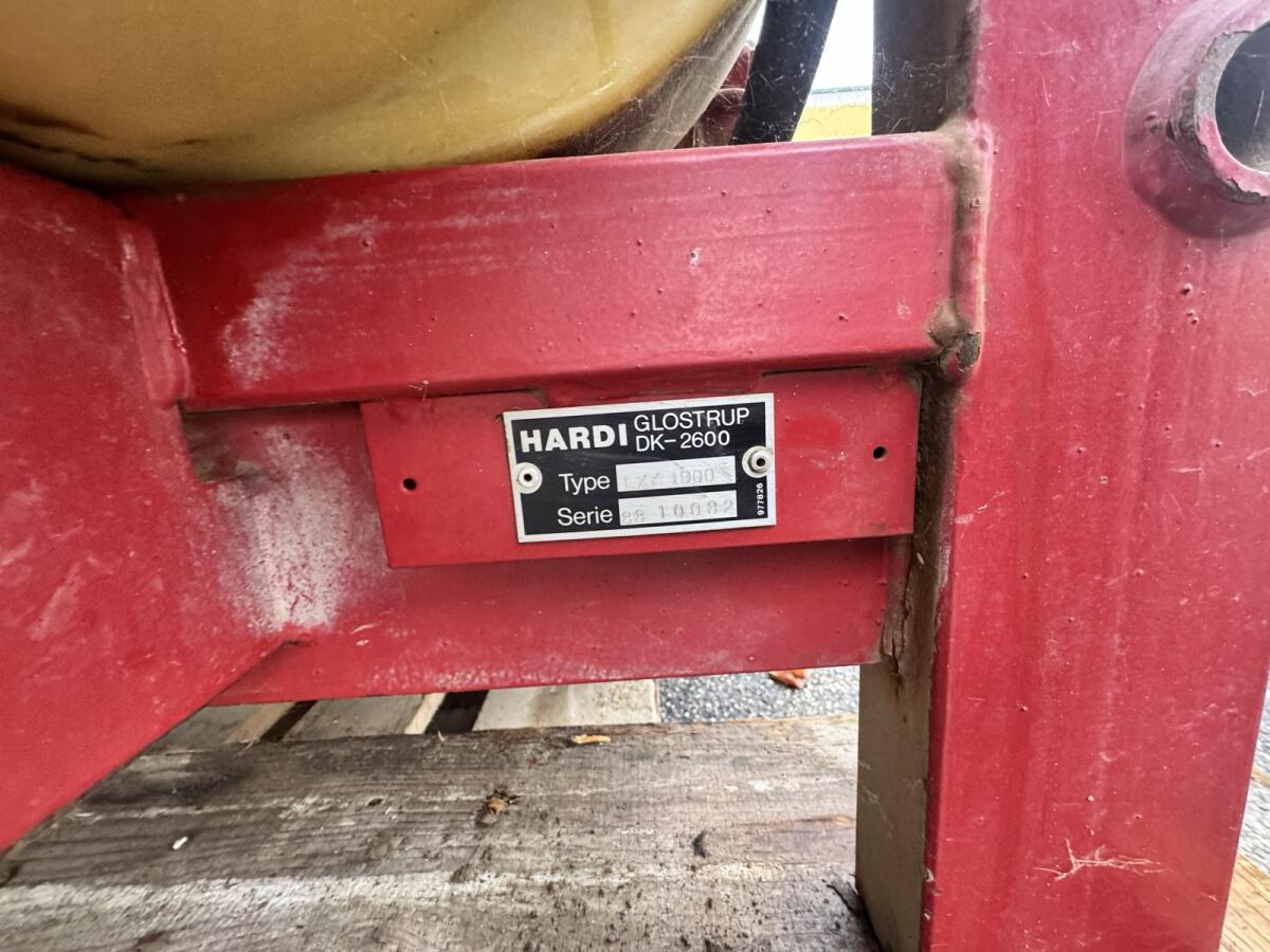 Hardi Feldspritze LXY 1000 2