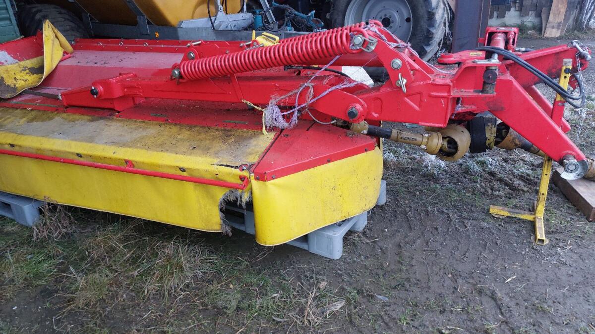 Pöttinger Scheibenmähwerk Novacat 305 1