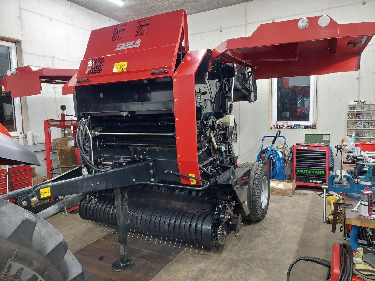 CASE Rundballenpresse RBX 341 2