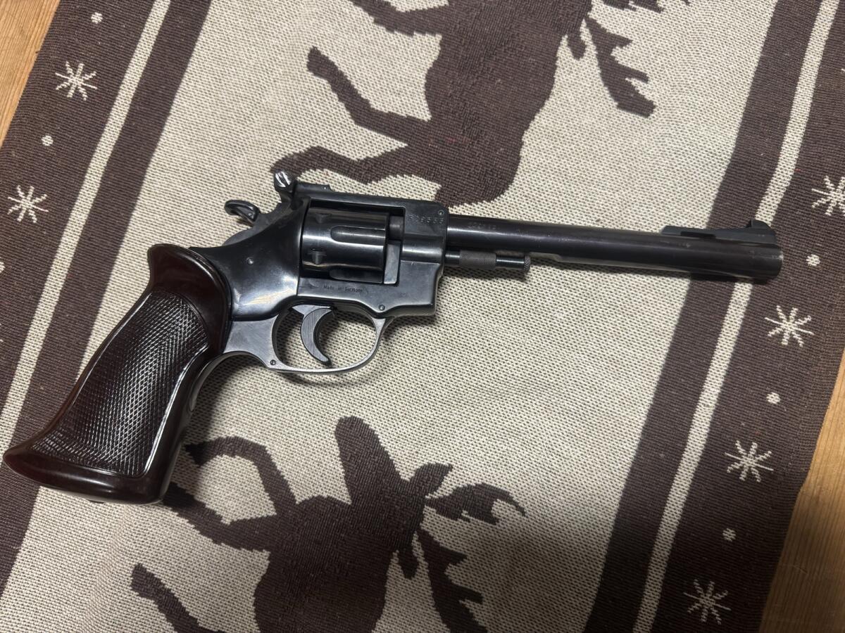 Revolver Kaliber 22 l.r. zu verkaufen 2