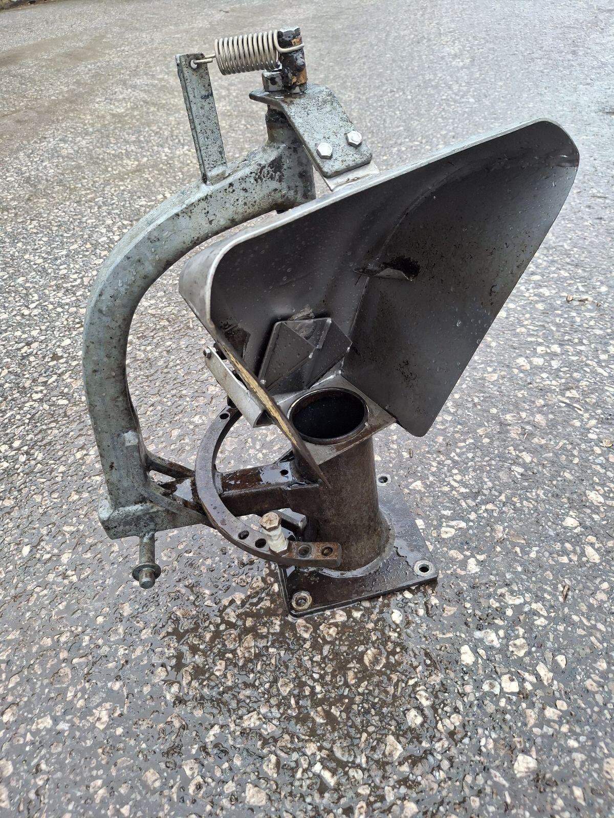 Möscha Schwenkverteiler S77W bis 18 m 1