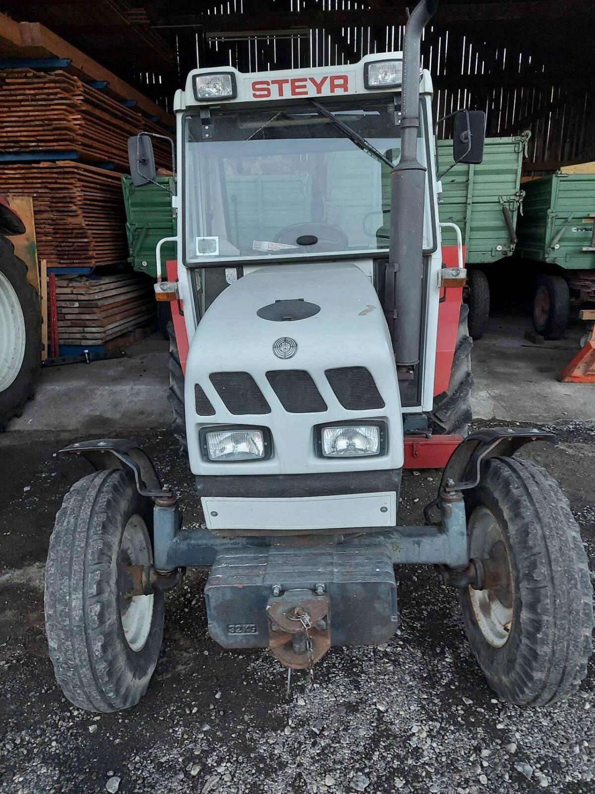 Steyr 948 Hinterrad 2