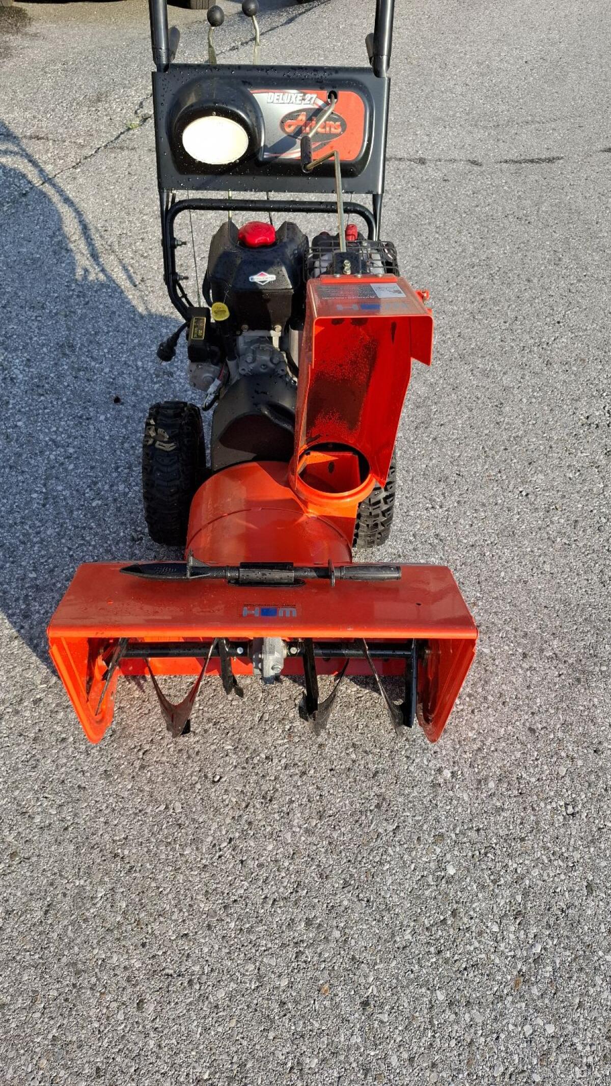 Ariens 27 Deluxe Schneefräse 3