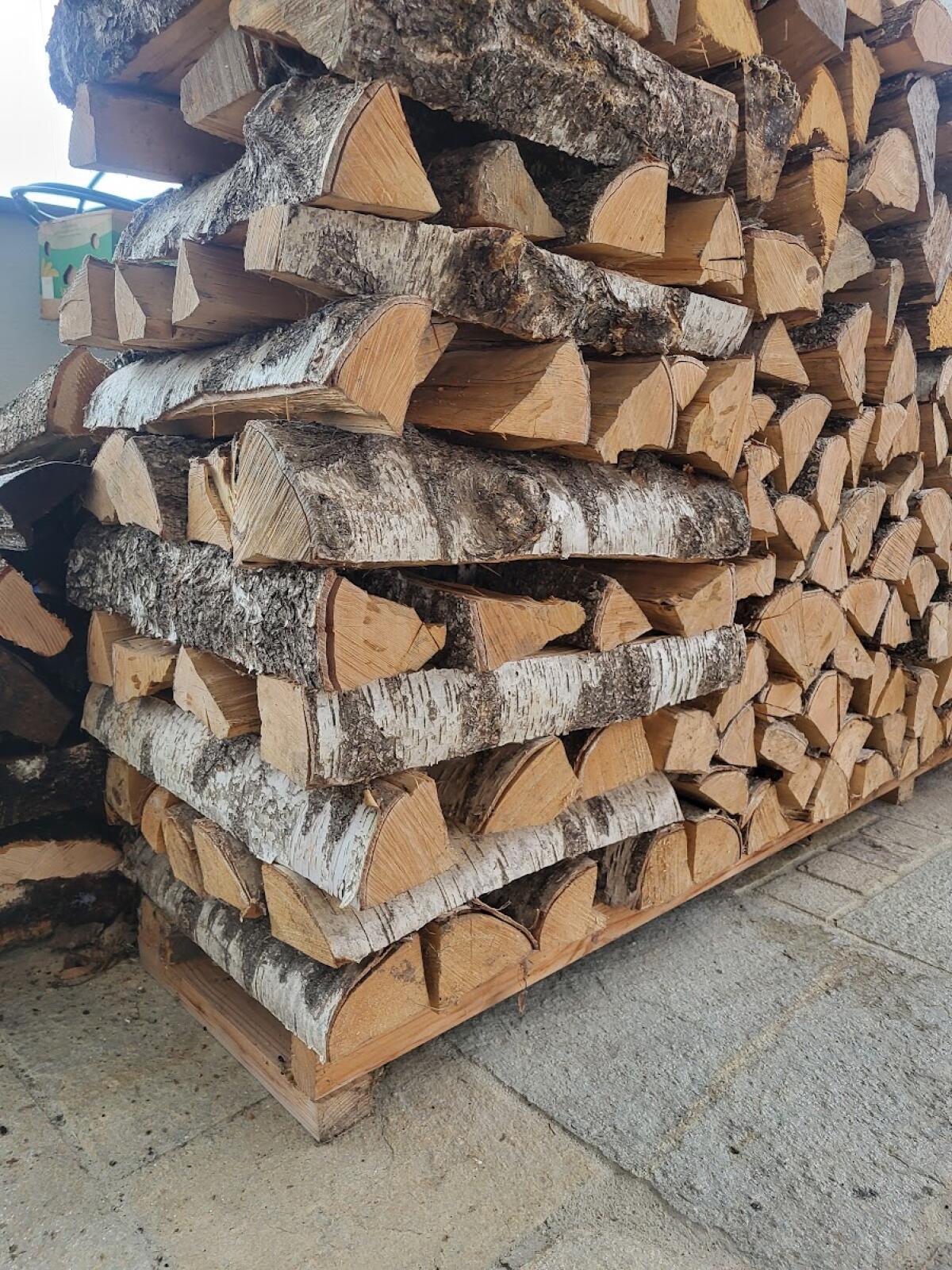 Brennholz, Kaminholz aus Birke 1