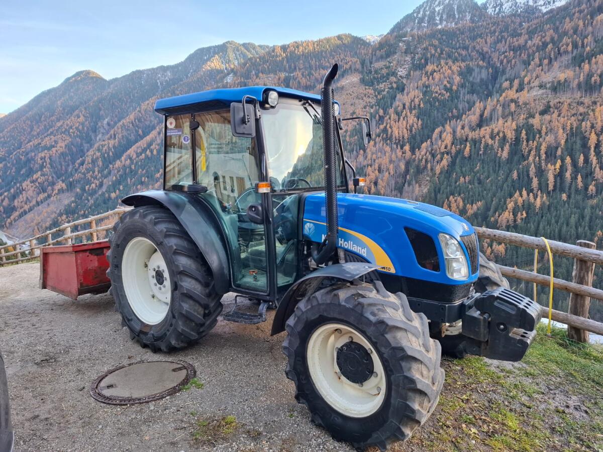 New Holland TN95DA 3