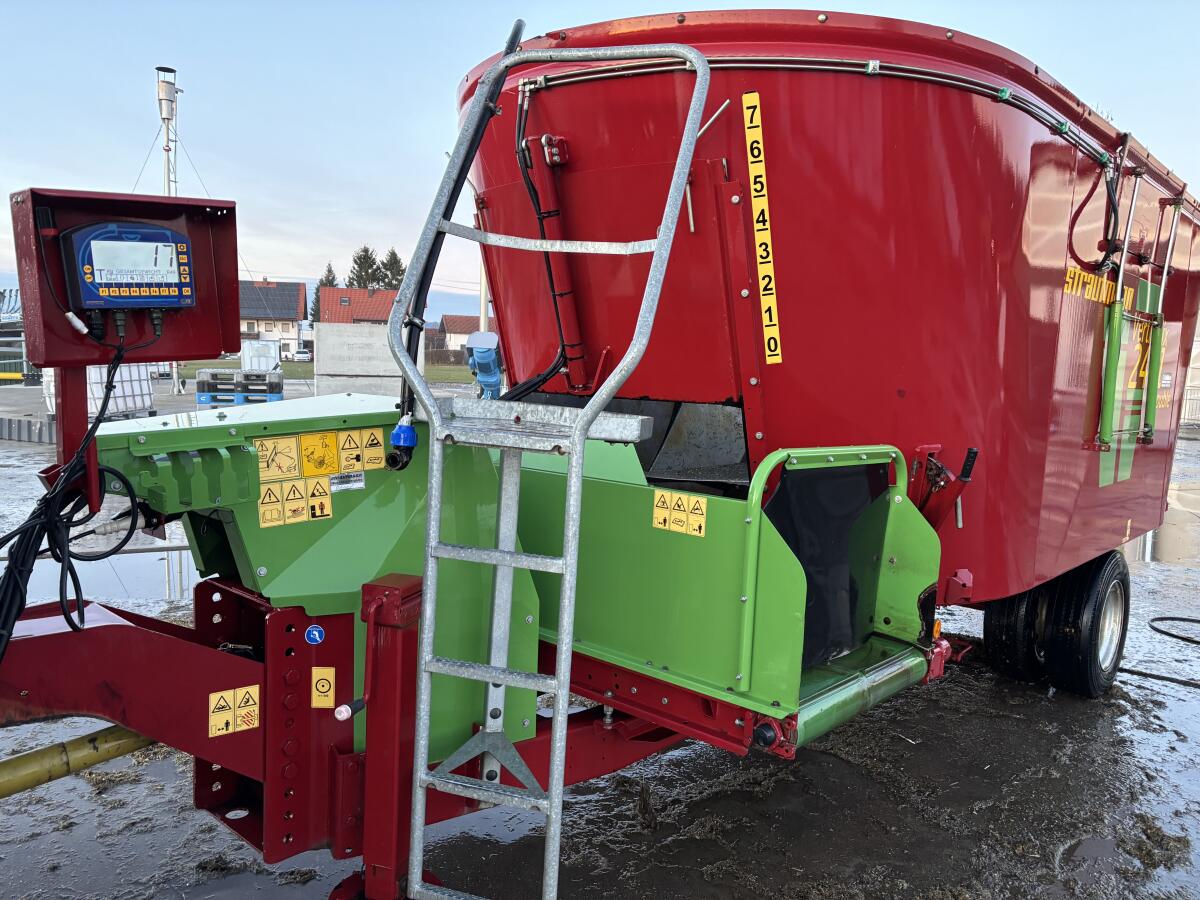 Strautmann Mischwagen Verti-Mix 2401 Double 2