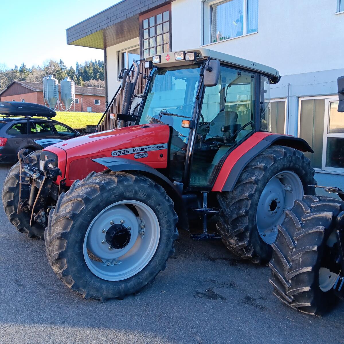 Massey Ferguson 4355 2
