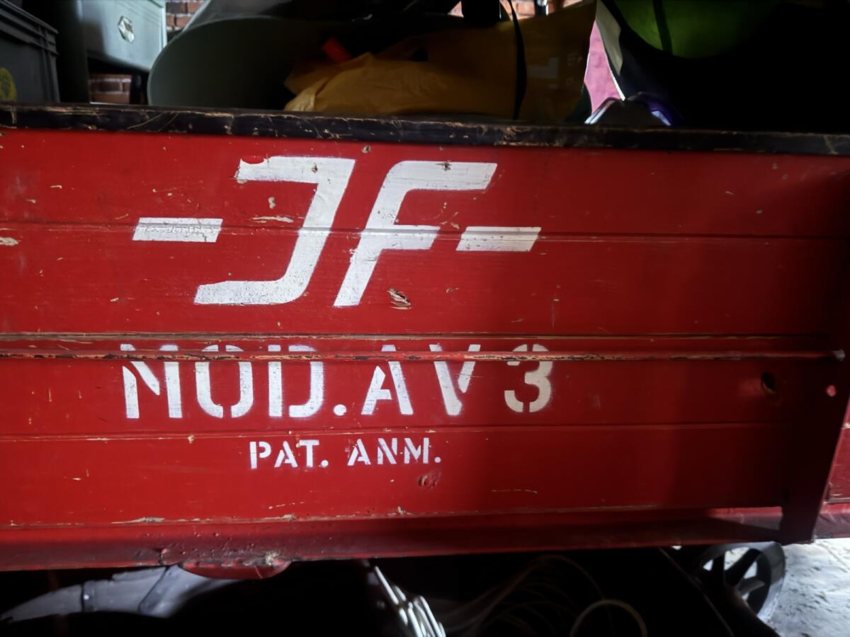 Miststreuer, Allzweckwagen 1