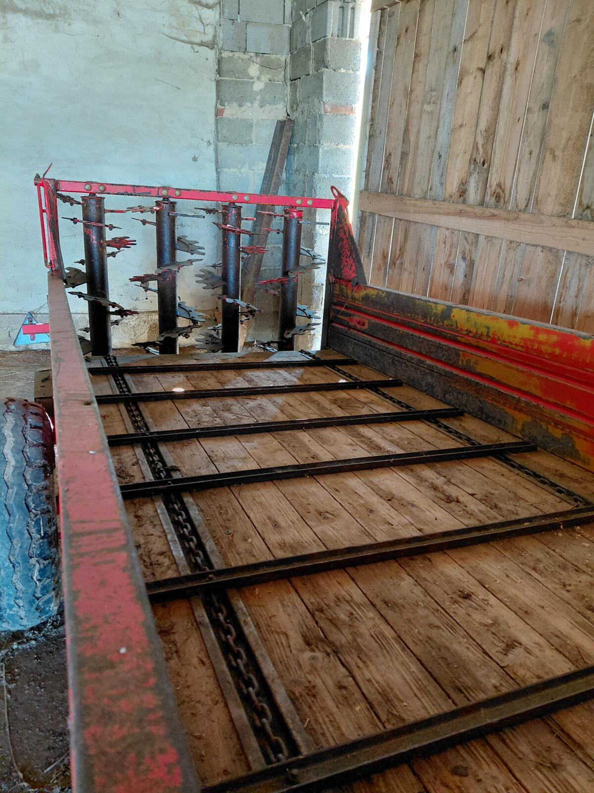 Pöttinger Miststreuer Bergmiststreuer Berg 3500 B 2