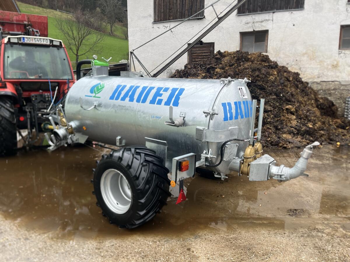 Bauer Güllefass V26 1