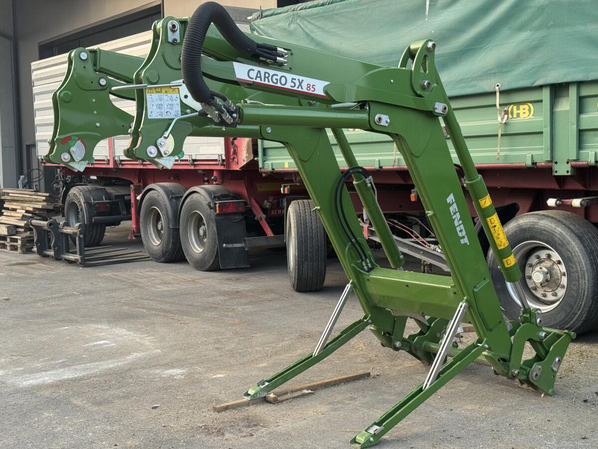 Fendt Cargo 5X85 Frontlader 1