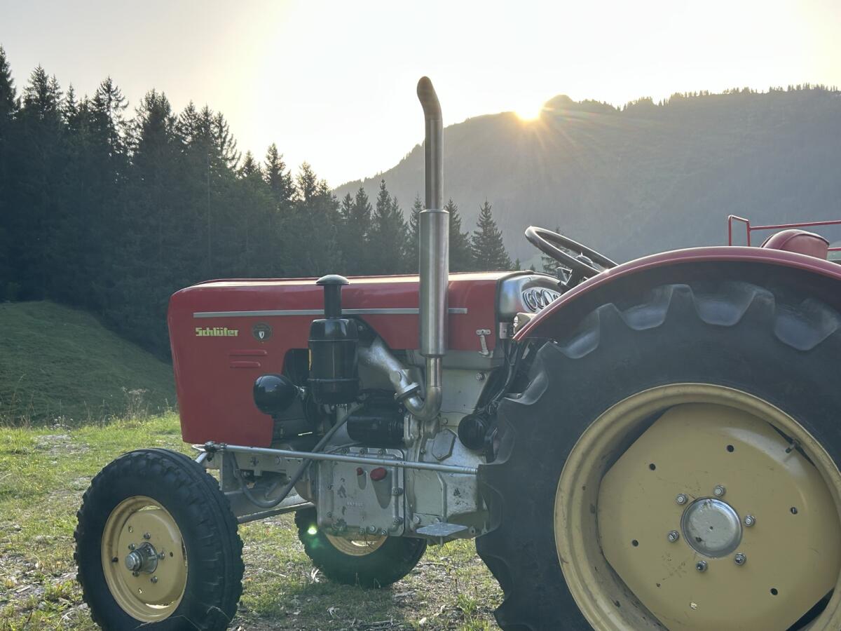 Traktor Schlüter SF303 1
