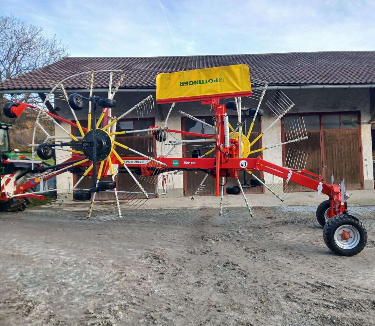 Pöttinger Top 812 Schwader 3