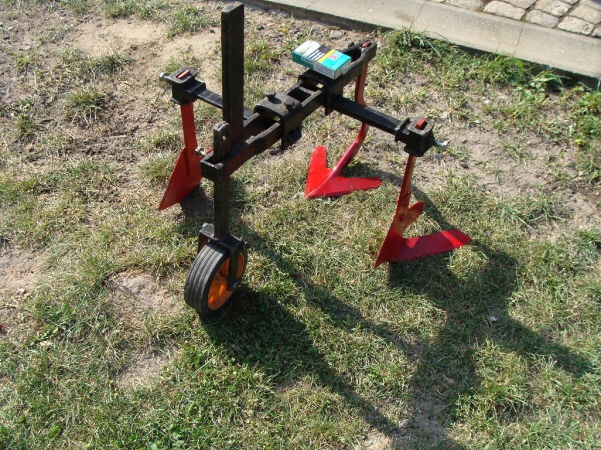 Grubber für zweiachsigen Traktor 1