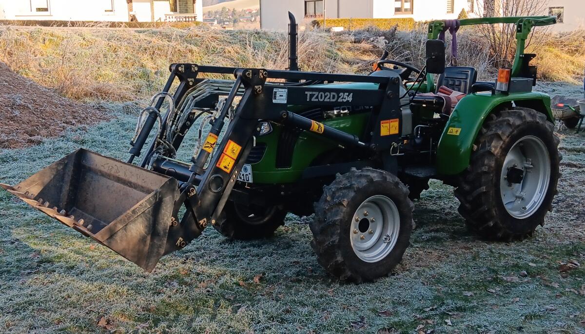 Allradtraktor FOTON 254 1