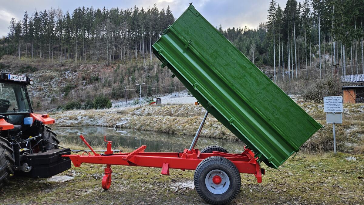 BRANTNER Anhänger 3-Seiten Kipper neu aufgebaut 5,2 t 1