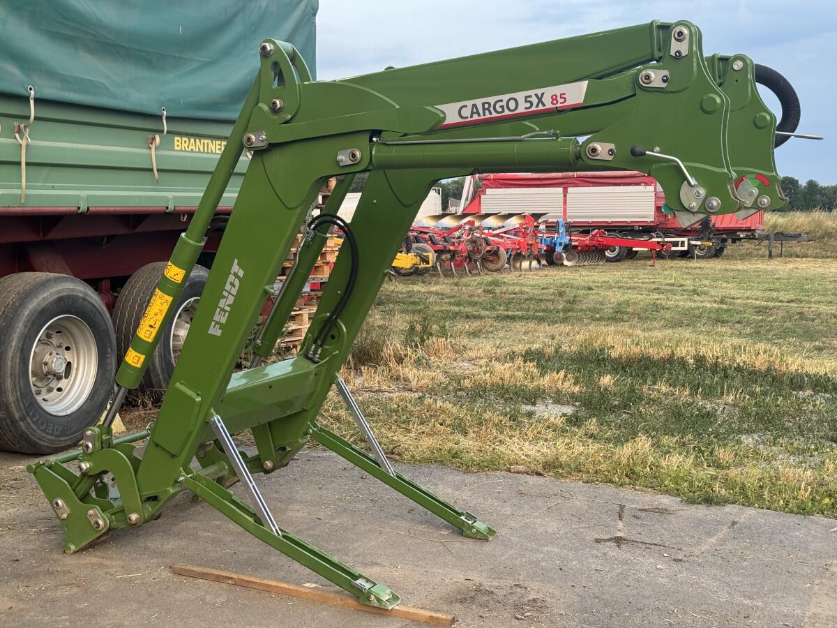 Fendt Cargo 5X85 Frontlader 2