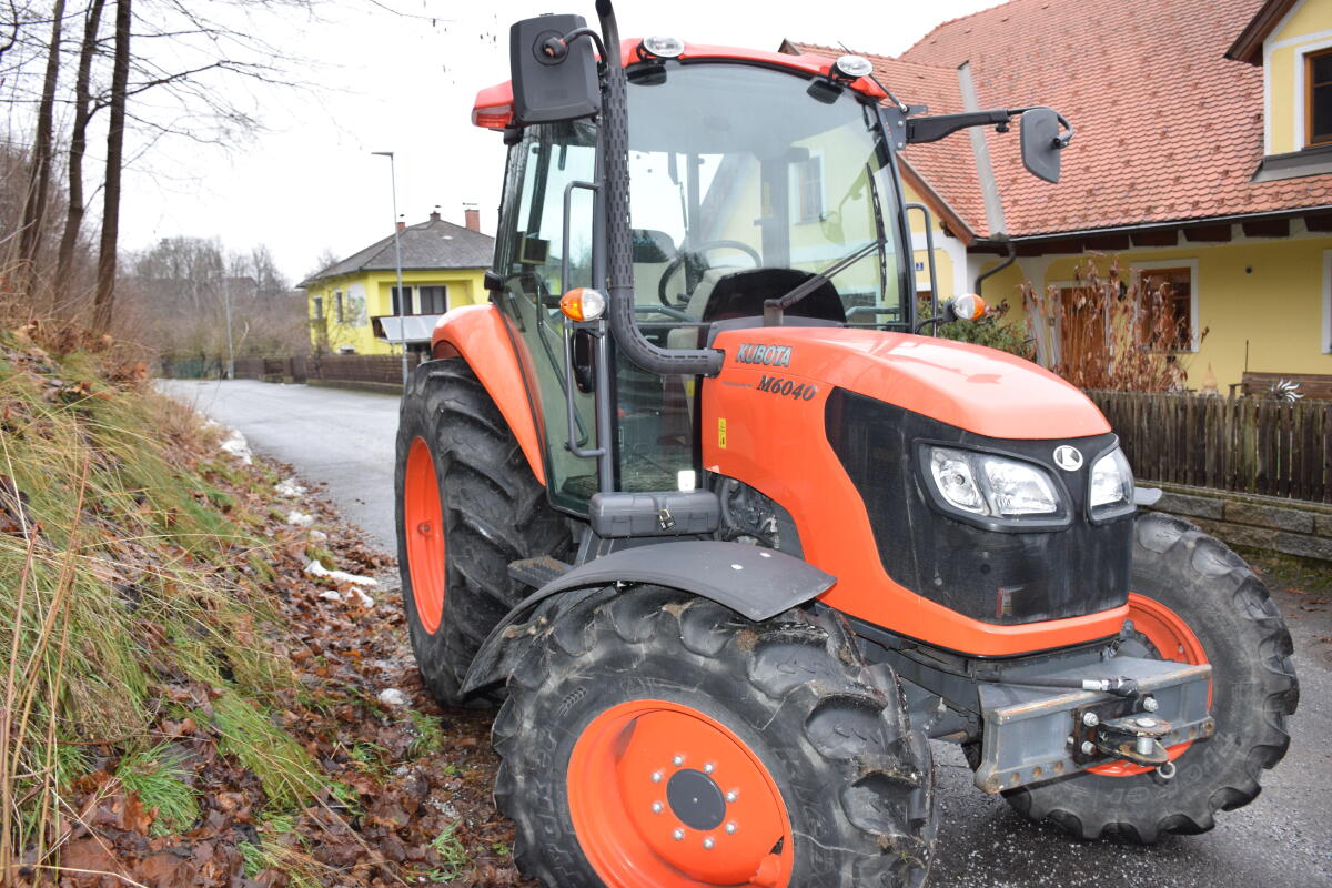 Kubota M6040 Allrad 2