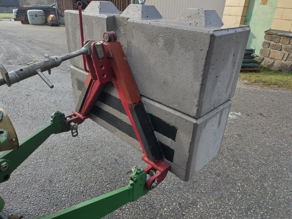 Verkaufe Beton-Blockgewicht adaptierbar 500 auf 1.000 kg 3