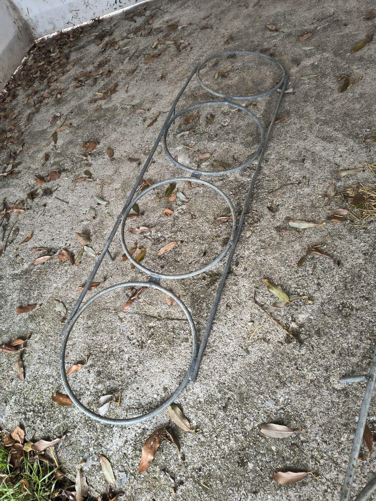 Verkaufe Kälberiglu für 8 Kälber 2