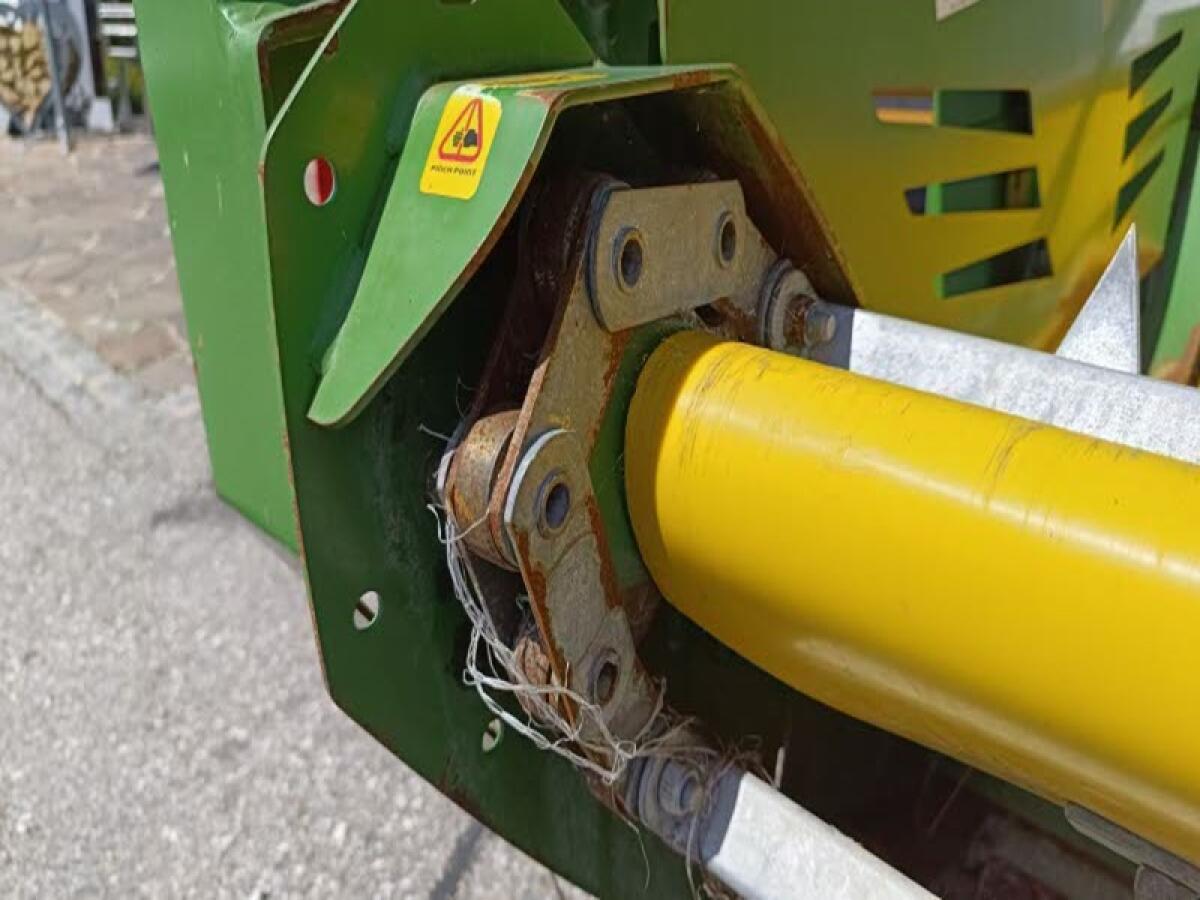 Hustler Ballenabwickelmaschine SL-360X 1