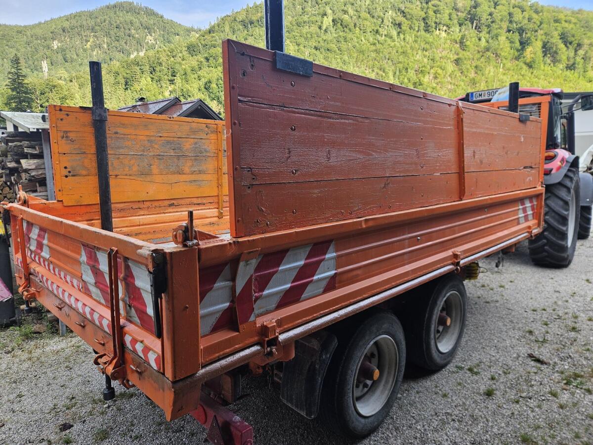 Anhänger Zwei-Achs-Kipper Tieflader 1