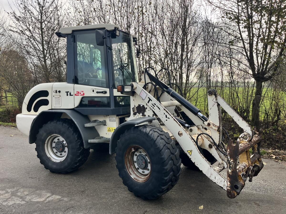 Terex TL 80 Radlader 3.800 Bstd. 3