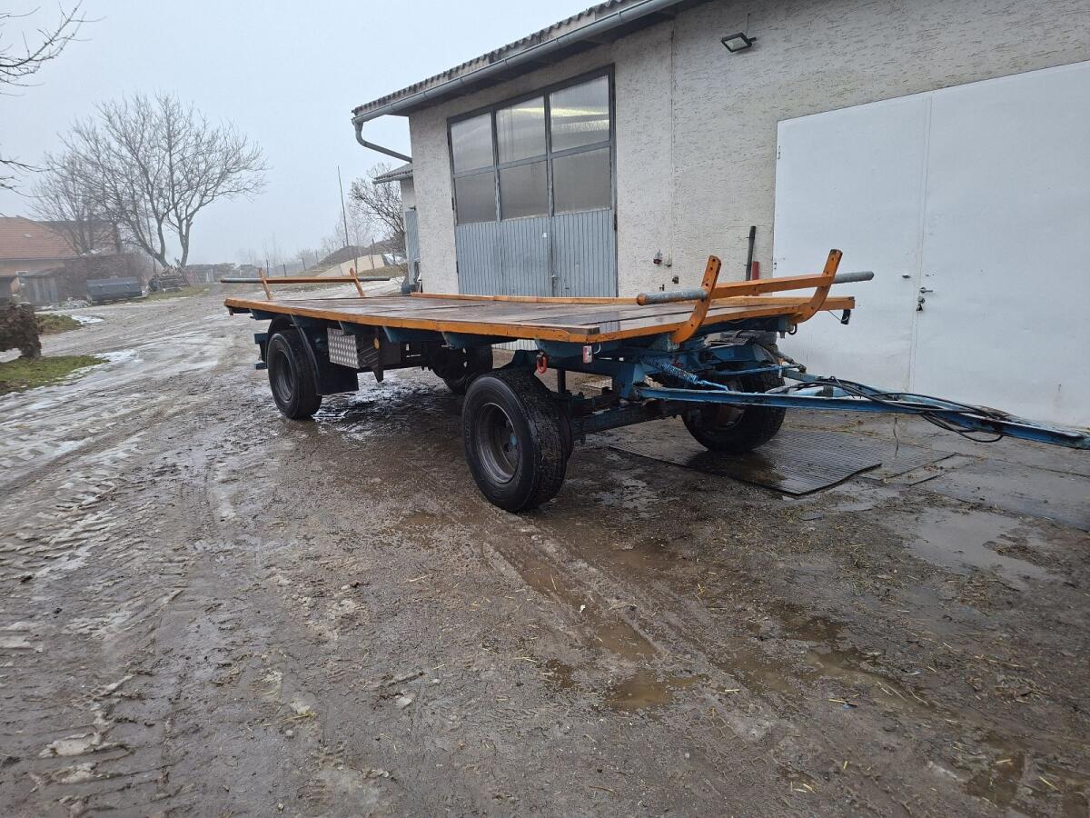 Ballenwagen, Anhänger 1