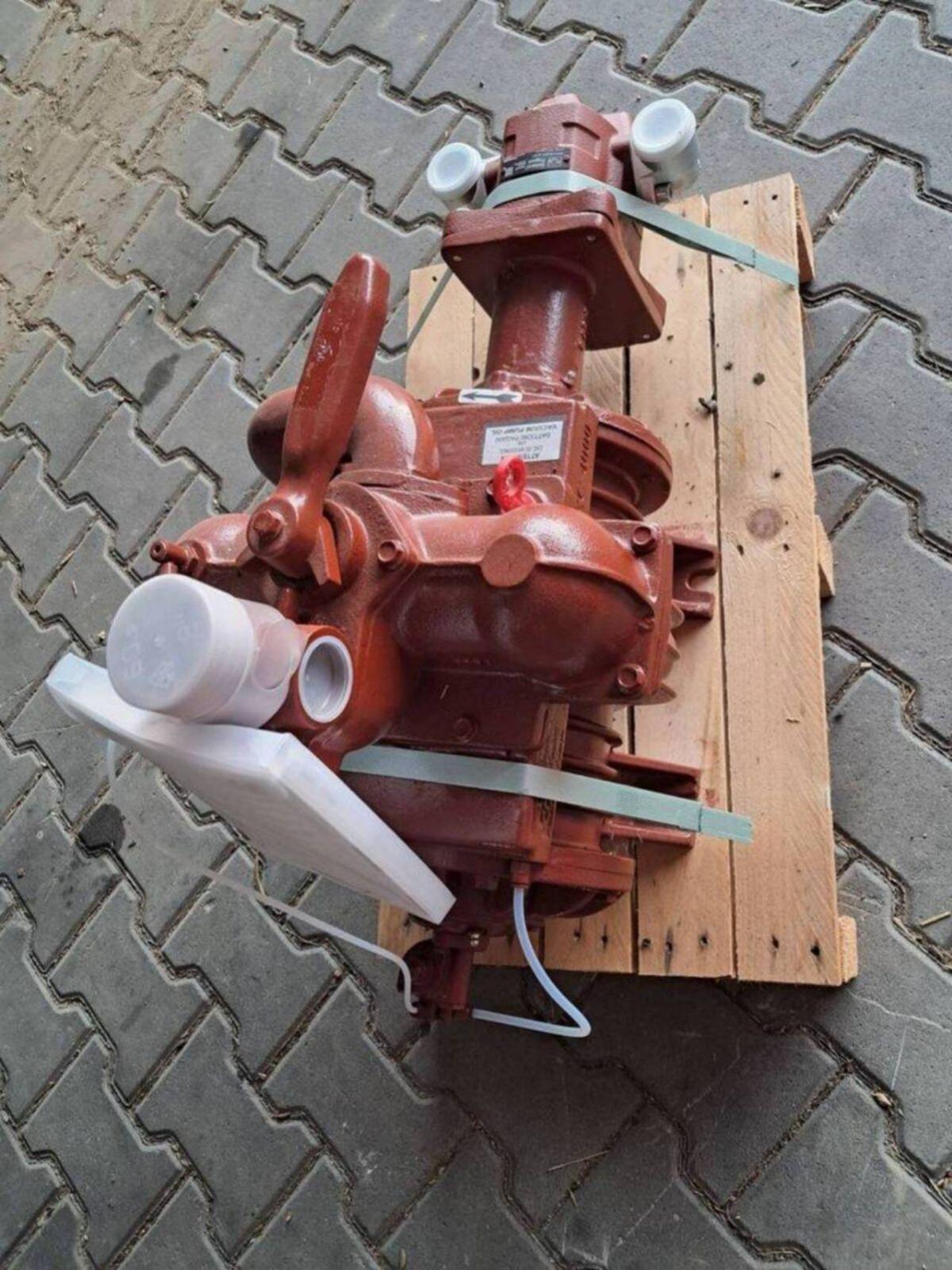 B&P Vakuumpumpe MEC 4000 H LA DX D60 STD 30.43 1