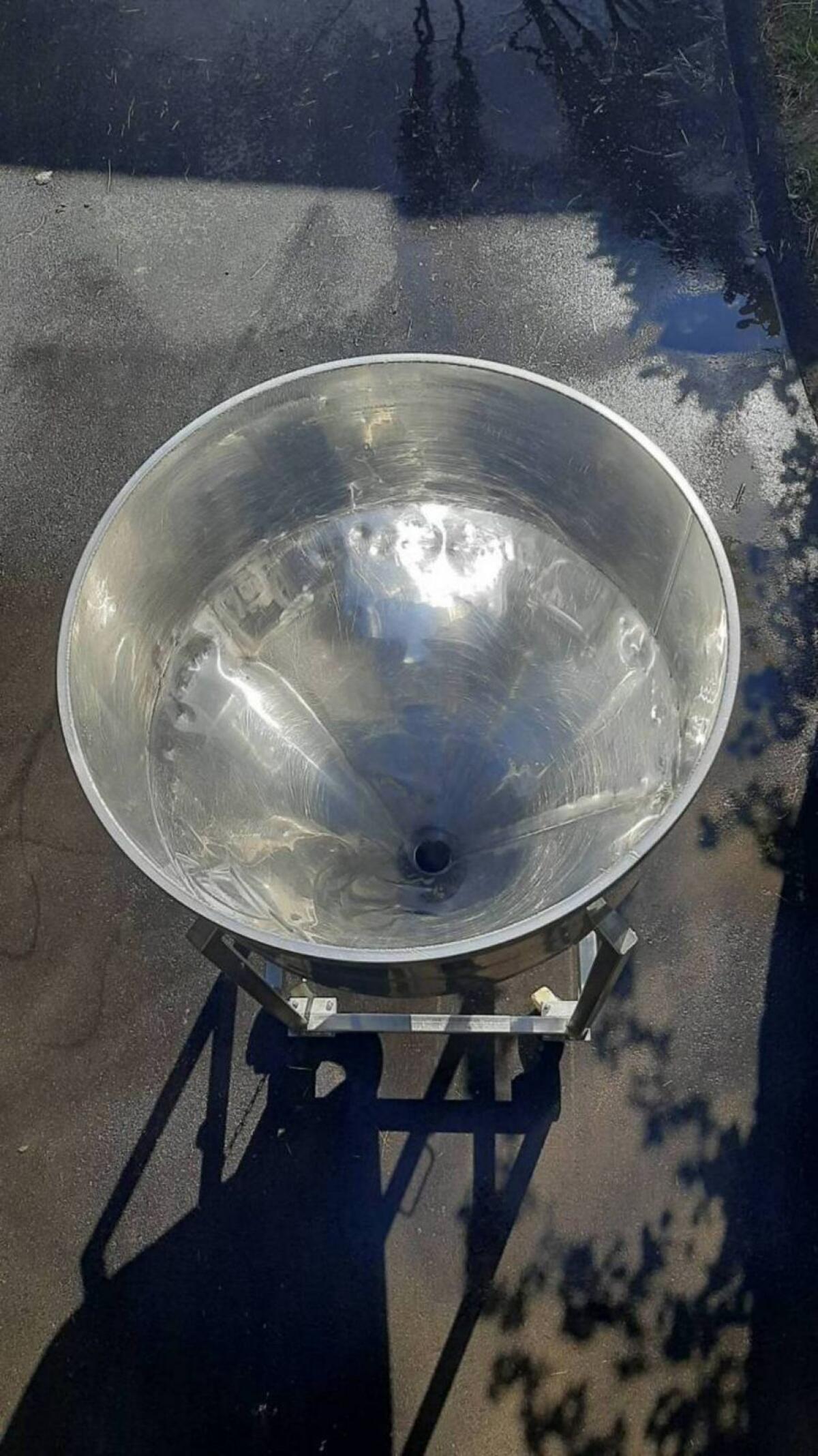 Edelstahlbehälter 1