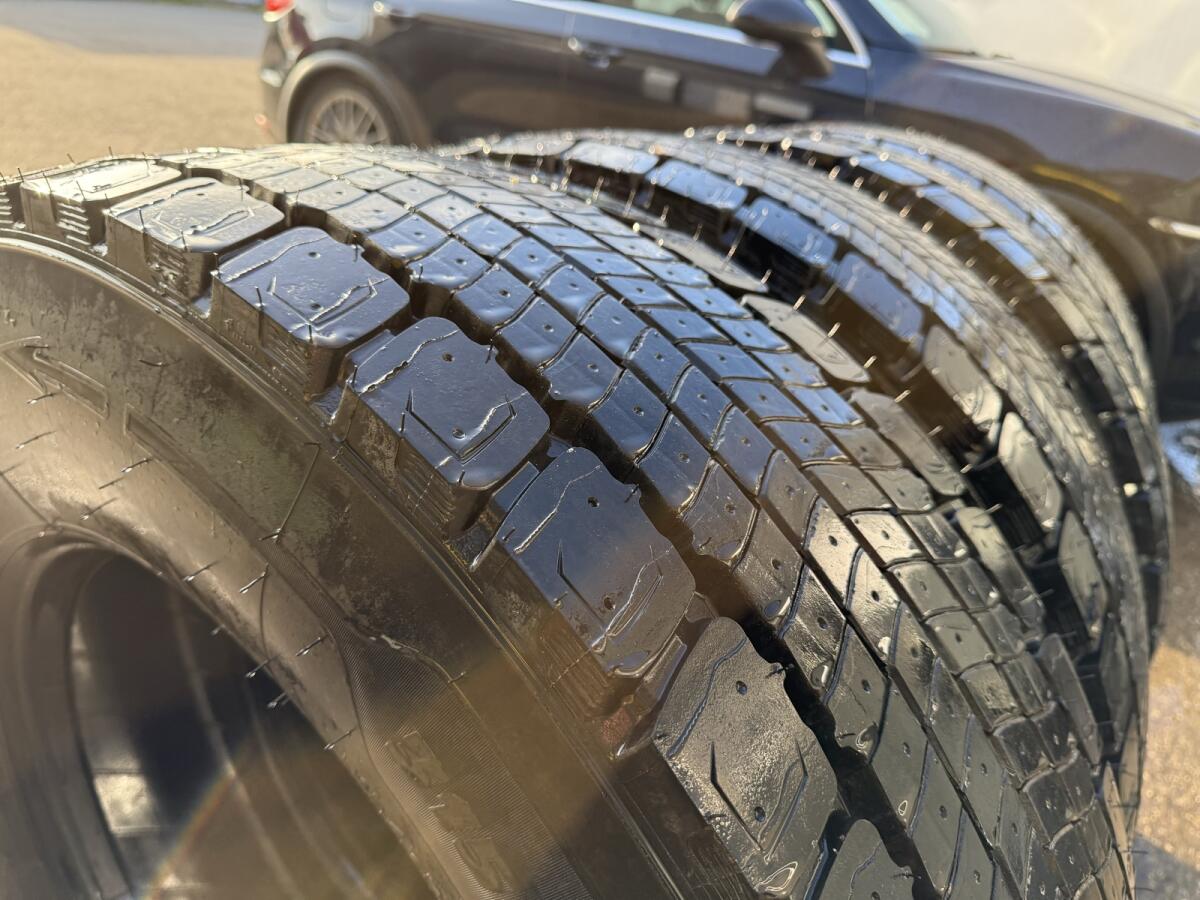 Reifen 315/70 R 22.5 Michelin X Line D 2 Evolution 154/150 3