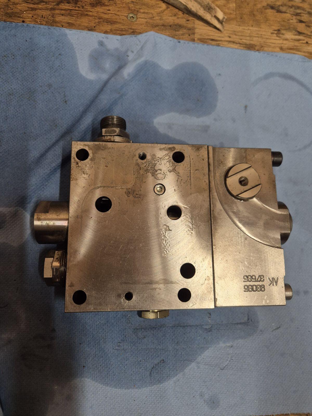 AK Regelsteuergerät SB7 2